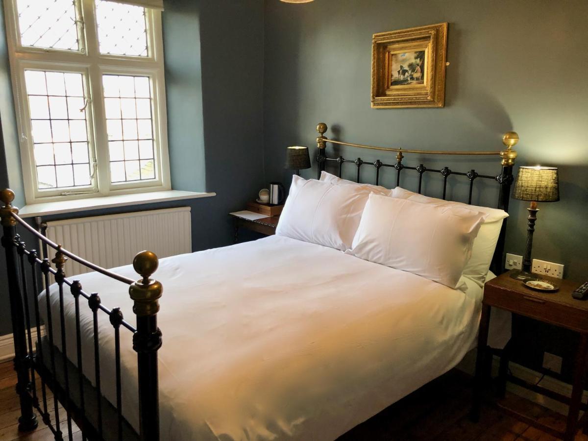 Hotel The Wheatsheaf At Beetham Sandside  Esterno foto