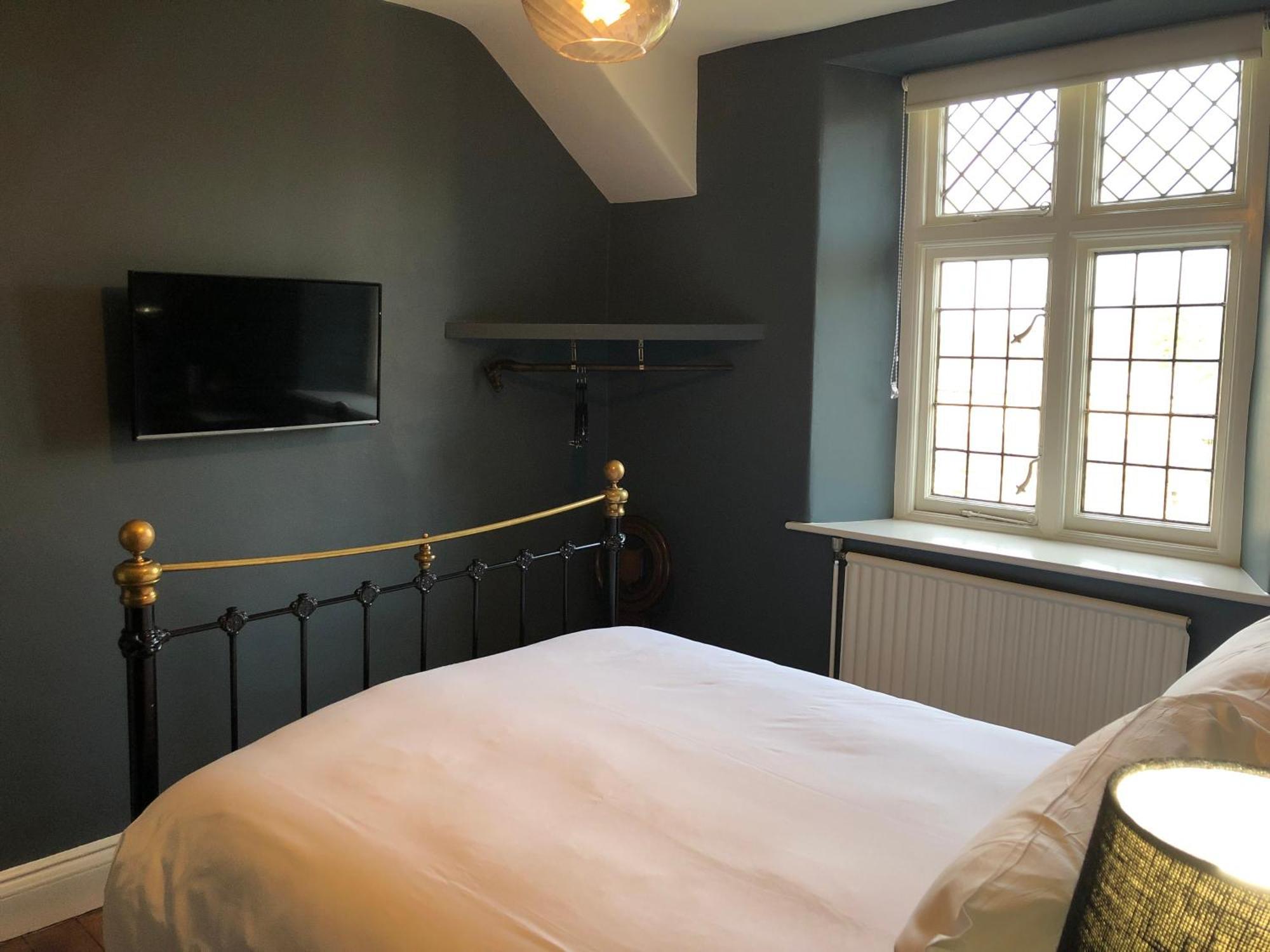 Hotel The Wheatsheaf At Beetham Sandside  Esterno foto